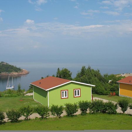 Les Chalets Au Bord De La Mer Лес Ескоуминс Екстериор снимка