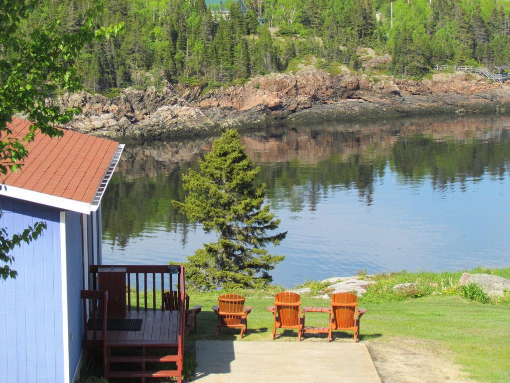 Les Chalets Au Bord De La Mer Лес Ескоуминс Екстериор снимка