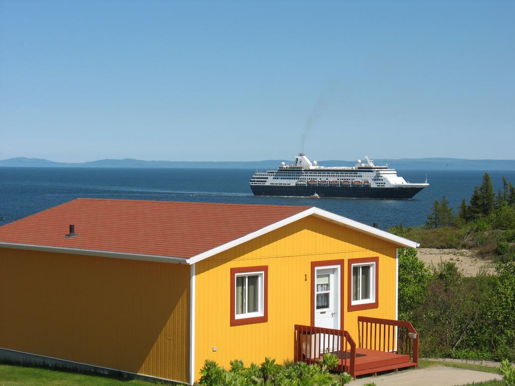 Les Chalets Au Bord De La Mer Лес Ескоуминс Екстериор снимка