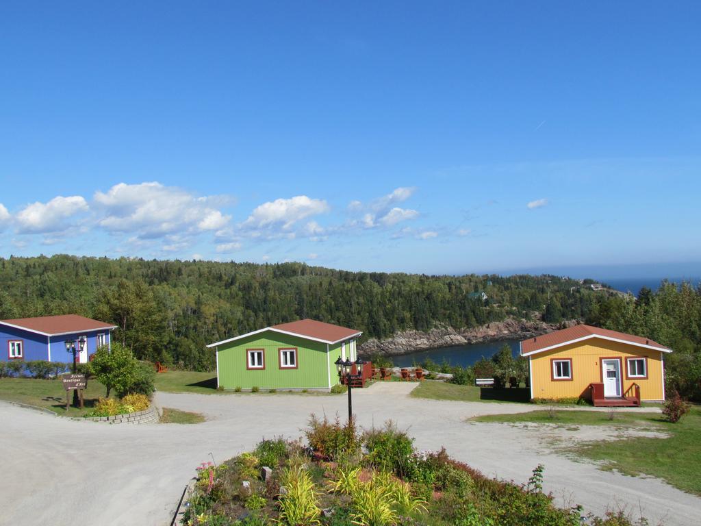 Les Chalets Au Bord De La Mer Лес Ескоуминс Екстериор снимка